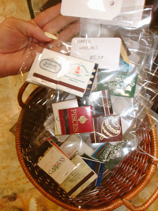 Bag of Assorted Vintage Matches (4)